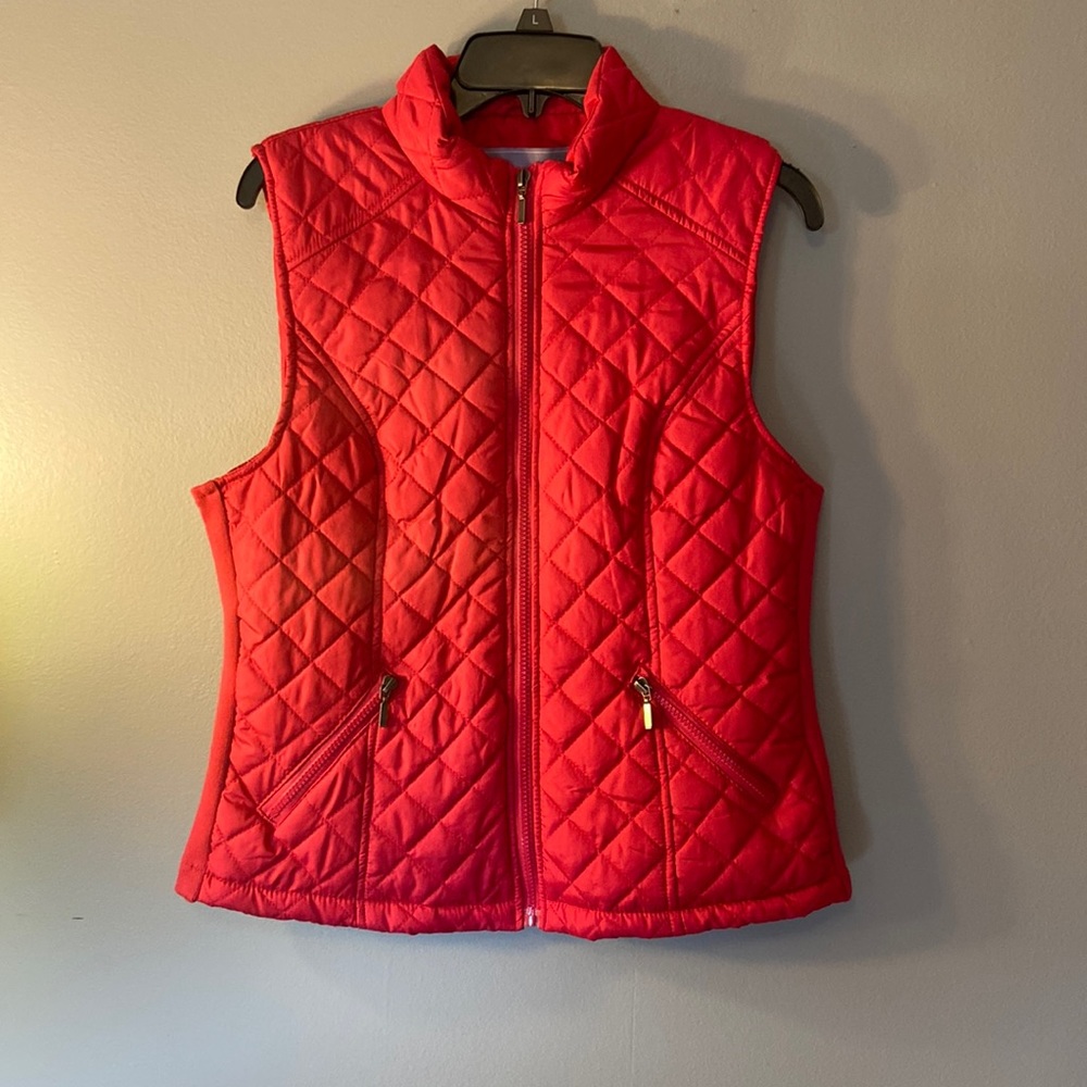 PINK VEST